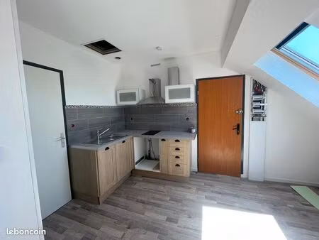 location appartement f2 proche de la gare sens