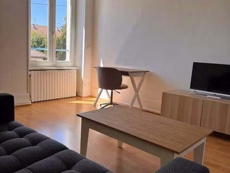 t2 meublé 47 m² très lumineux + garage fermé – à 10 min du tech’hom/ proche valdoie