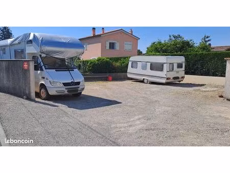 loue emplacement parking cruas (07)