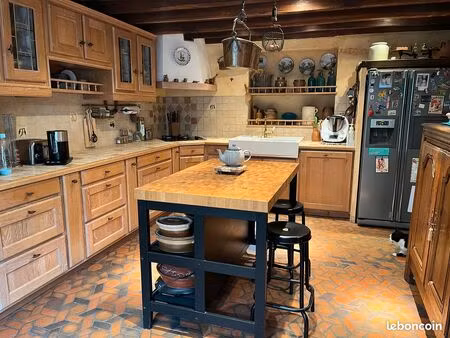 maison 8 pièces à breuillet