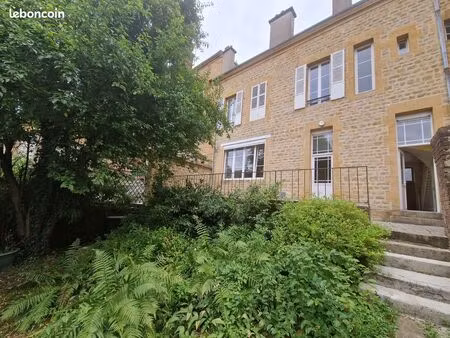 maison de ville 8 pièces 185 m²