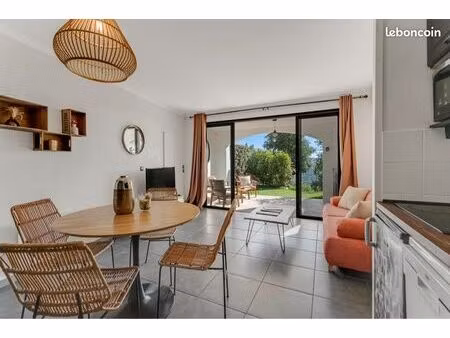 appartement t2 rez de jardin vue mer trame large