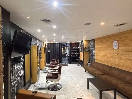 barbershop / salon de coiffure
