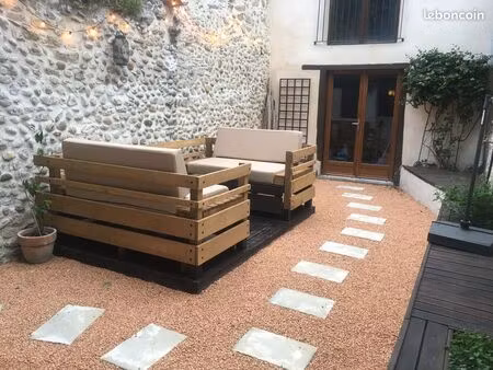 maison de caractère rénovée avec cour – centre historique de mirepoix ⭐
