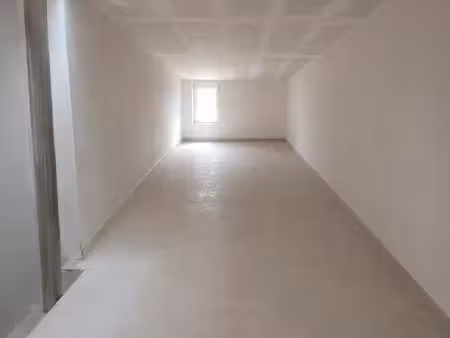 maison de maître de 88m2 combles aménagés isolés sans garage