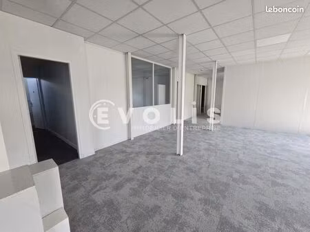 bureau 403 m²