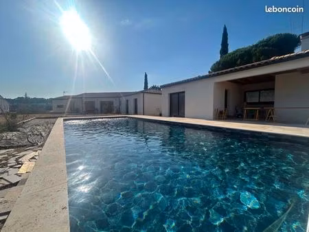 villa plein pied avec dépendance