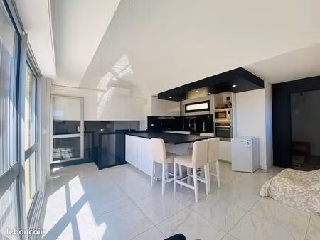 appartement t4 avec terrasse -secteur rive doite-