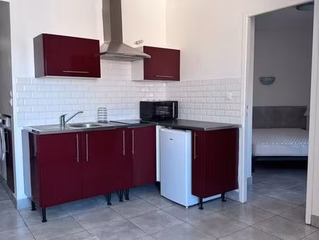 appartement 32m2 - proche centre ville  lézignan