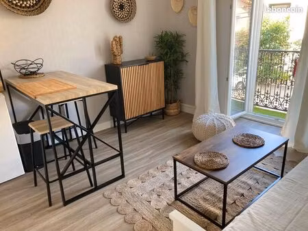studio meublé