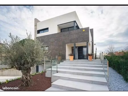 vend villa en espagne