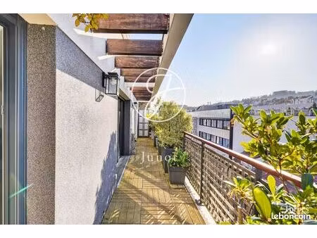 appartement 3 pièces 87 m²