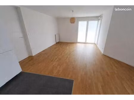 appartement 3 pièces 68 m²
