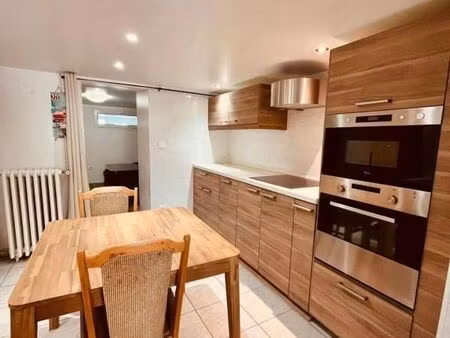 appartement 3 pièces 50 m²
