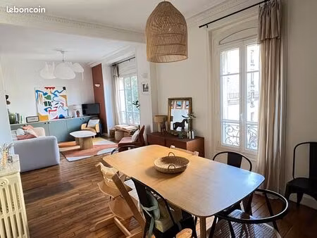 appartement 3 pièces 82 m²
