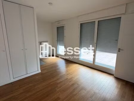appartement 26m² à louer 950 - rueil malmaison 92500