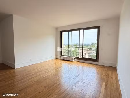 appartement 4 pièces 123m² à louer 2770 - saint cloud 92210