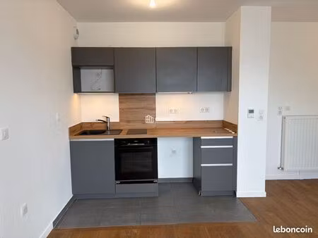 appartement 2 pièces 36.1m² à louer 1075 - rueil malmaison 92500