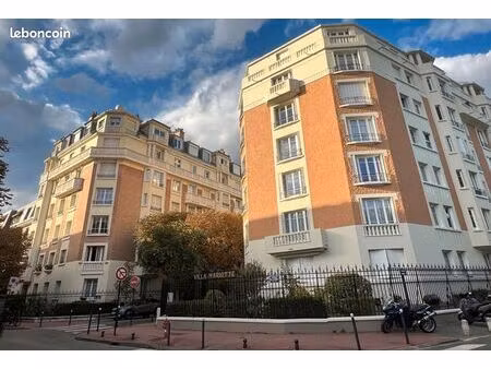 appartement meublé de 42 m² à saint maur des fosses - quartier de la varenne saint-hilaire