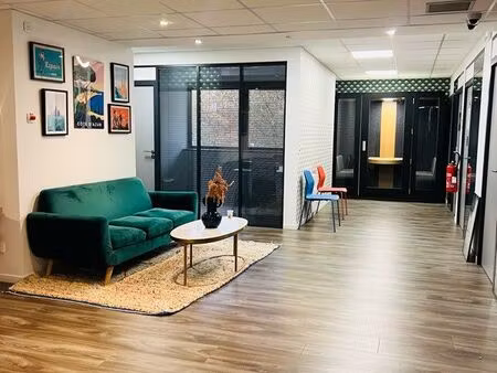 bureau de 13m2 tout équipé clefs en main ?