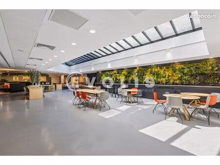 bureaux 1 652 m²