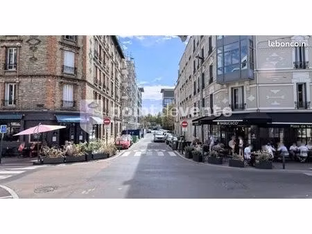 local commercial 150 m²