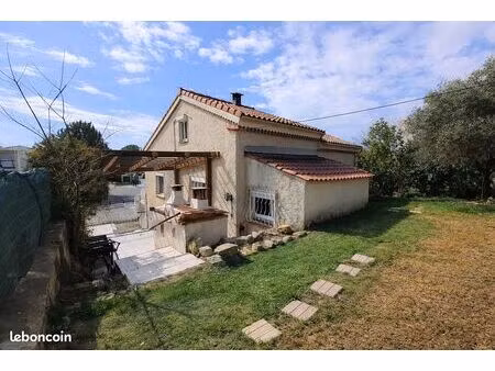 draguignan – maison individuelle 95 m² habitables + env. 80 m² supplémentaires (sous-sol d
