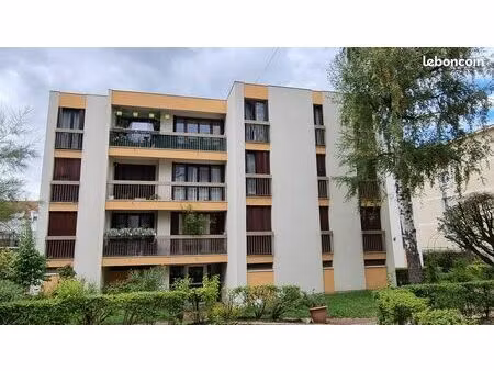 appartement 3 pièces 68 m²