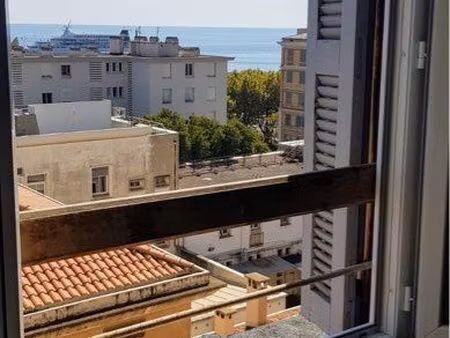 t1 meublé 25 m2 vue mer bastia