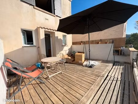 rez de villa vue mer