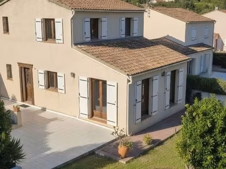 villa familiale 133 m² – 4 chambres + bureau – terrain clos 548 m² – baleone