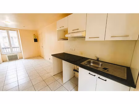 appartement roissy en brie 1 pièce 17.78 m2 avec terrasse