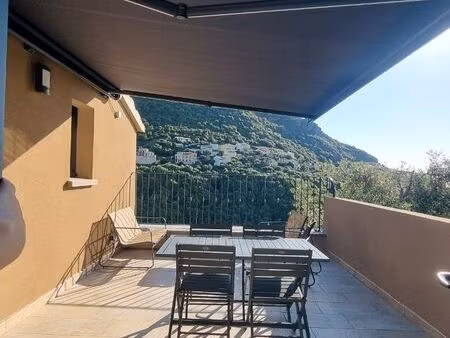 t2 récent de 32m² - location année scolaire