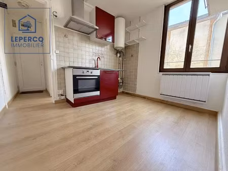 appartement f1 bis - centre-ville - villers-cotterêts