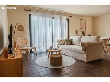 appartement 3 pièces 67 m²