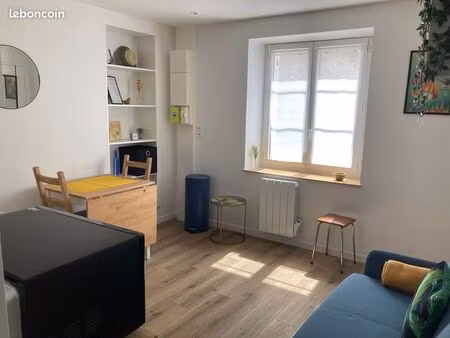 charmant studio meublé