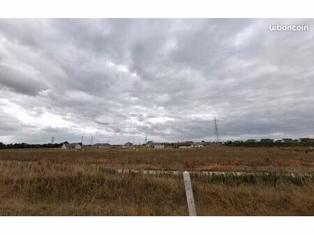 terrain 415 m² frenouville
