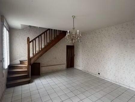 caen rive gauche maison à rénover + jardin