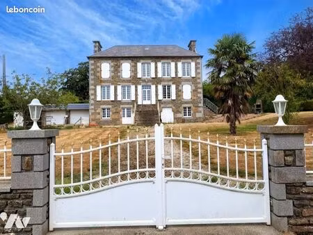 maison 6 pièces 170 m²