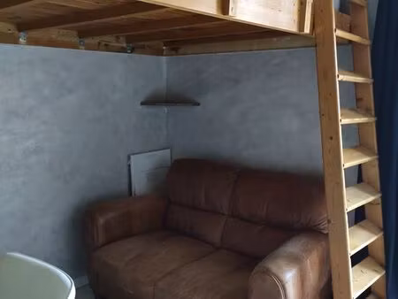 studio à la couronne  quartier breuty