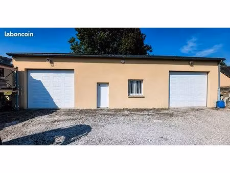 entrepôt 246 m² villers canivet