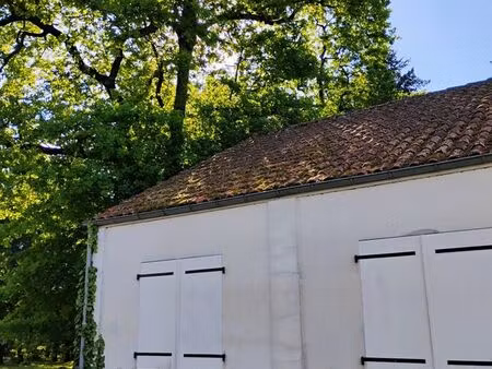 maison de plain-pied de 70 m2 avec garage et terrain arboré- angoulême quartier grande gar