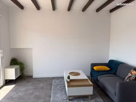 t2 bis meublé de 52 m² – à 100 m de l’iut / inu champollion – grand balcon – entièrement r