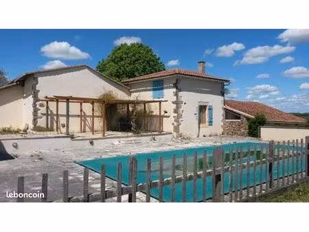 propriété 5 pièces 155 m²