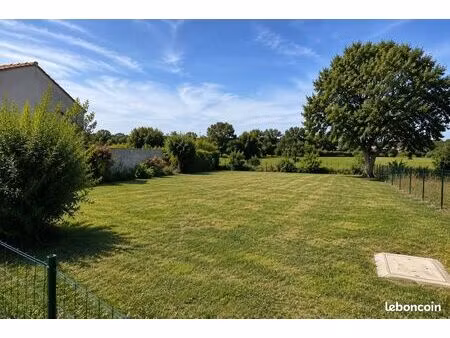 terrain 858 m² romegoux