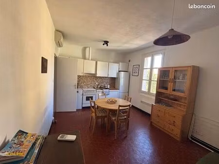 appartement 3 pièces – île de porquerolles