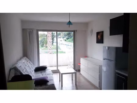 location appartement 1 pièce 20 m² à nice (06200)