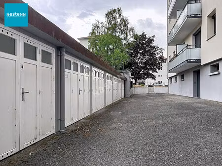 annecy _ box / garage avec accès extérieur  d'environ 16 m²  à vendre
