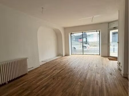 local commercial / bureaux angoulême centre 50 m2