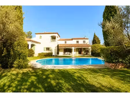 exclusivité – maison t7 de 217 m² avec double garage sur 1 794 m² à combaillaux  à 5 minut